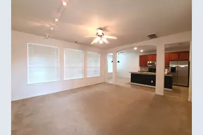 119 Benedict Canyon Loop, The Woodlands, TX 77382 - Photo 5