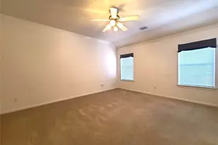 119 Benedict Canyon Loop, The Woodlands, TX 77382 - Photo 9