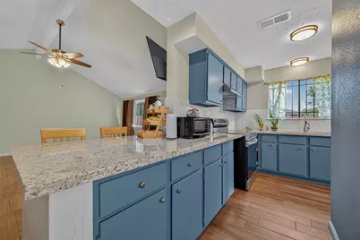 2719 Flintrock Circle, Houston, TX 77067 - Photo 5