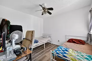 8522 Grand Knolls Dr, Houston, TX 77083 - Photo 19