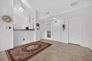 8522 Grand Knolls Dr, Houston, TX 77083 - Photo 3