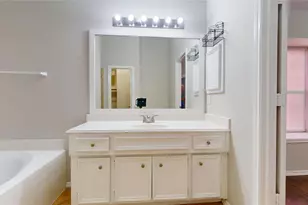 16611 Cheshire Grove Ln, Houston, TX 77090 - Photo 25