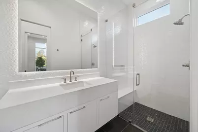 2118 Westgate Drive, Houston, TX 77019 - Photo 5