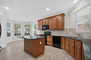 18 Arcadia Way, Conroe, TX 77384 - Photo 5