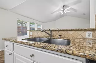 3 Steep Trail Pl, Conroe, TX 77385 - Photo 19