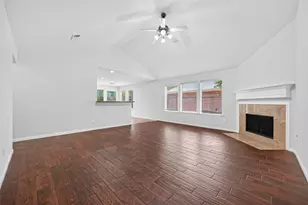 3 Steep Trail Pl, Conroe, TX 77385 - Photo 9