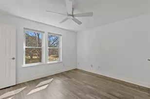 3114 W Autumn Run Cir, Sugar Land, TX 77479 - Photo 25