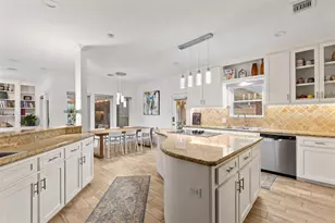 3114 W Autumn Run Cir, Sugar Land, TX 77479 - Photo 21