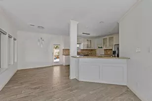 3114 W Autumn Run Cir, Sugar Land, TX 77479 - Photo 17