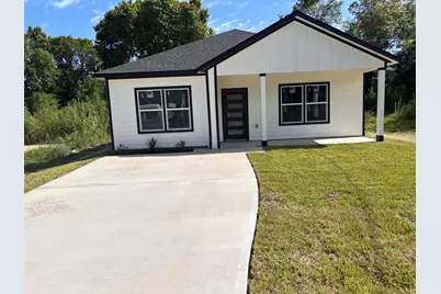 2429 Boss Street, La Marque, TX 77568 - Photo 1