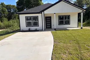2429 Boss St, La Marque, TX 77568 - Photo 1