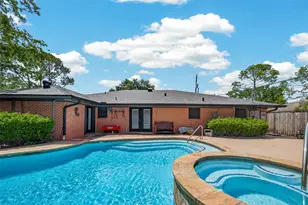 5326 Redstart St, Houston, TX 77096 - Photo 35