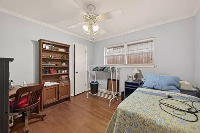5326 Redstart Street, Houston, TX 77096 - Photo 25