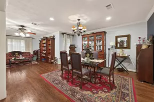 5326 Redstart St, Houston, TX 77096 - Photo 11