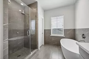 5232 Schuler St, Houston, TX 77007 - Photo 17