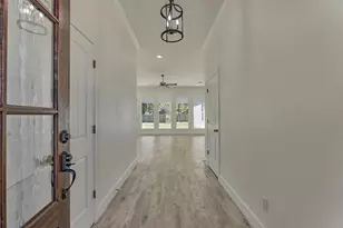 1718 Eastvale Dr, Spring, TX 77386 - Photo 5