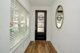 11021 Mikula Dr, Houston, TX 77043 - Photo 17