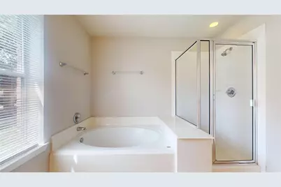 1103 Sun Prairie Drive, Houston, TX 77090 - Photo 31