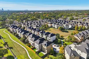 10218 Spring Shadows Park Cir, Houston, TX 77080 - Photo 5