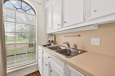 1218 Forest Oak Drive, Altair, TX 77442 - Photo 23