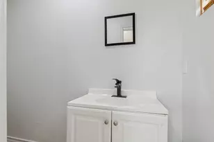 4505 Cochran St, Houston, TX 77009 - Photo 11