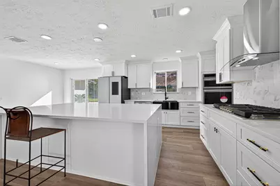 3006 Golden Hills Lane, Missouri City, TX 77459 - Photo 15