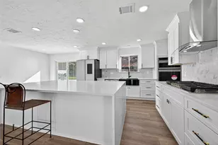 3006 Golden Hills Ln, Missouri City, TX 77459 - Photo 15