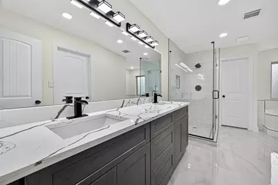 3006 Golden Hills Lane, Missouri City, TX 77459 - Photo 39