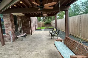 15802 Deerpath Ct, Tomball, TX 77377 - Photo 33