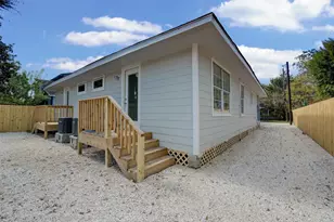 2214 McKee St, Houston, TX 77009 - Photo 13