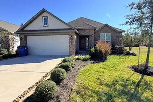 204 Shoreview, Conroe, TX 77303 - Photo 1