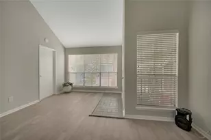 2100 Tanglewilde St, Houston, TX 77063 - Photo 5