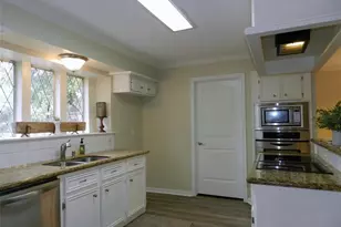 9403 Oxted Ln, Spring, TX 77379 - Photo 7