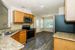 10714 Estelle Cir, Montgomery, TX 77356 - Photo 7