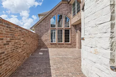 19403 Sanctuary Robin Ln, Spring City, TX 77388 - Photo 3