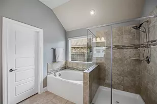 16647 Highland Country Dr, Cypress, TX 77433 - Photo 23