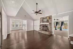 14507 Ravenhurst Ln, Houston, TX 77070 - Photo 11