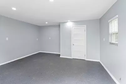 2005 37th Street, Galveston, TX 77550 - Photo 17