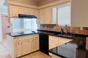 902 Hidden Canyon Rd, Katy, TX 77450 - Photo 5