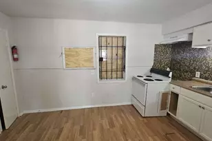 9222 Lockwood Dr, Houston, TX 77016 - Photo 9