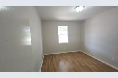 9222 Lockwood Drive #2, Houston, TX 77016 - Photo 3