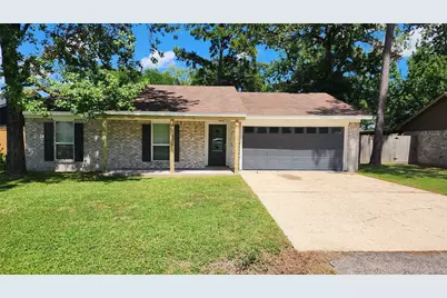 223 Sycamore Drive, Highlands, TX 77562 - Photo 3