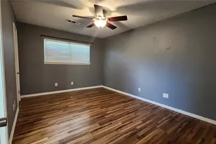 223 Sycamore Dr, Highlands, TX 77562 - Photo 17