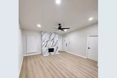 2125 Augusta Drive #74, Houston, TX 77057 - Photo 3