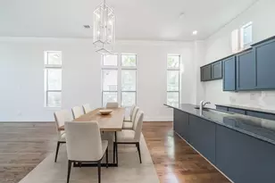 2426 Bevis St, Houston, TX 77008 - Photo 17