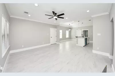 608 Miriam Street, Baytown, TX 77520 - Photo 13