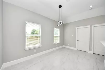 608 Miriam Street, Baytown, TX 77520 - Photo 7