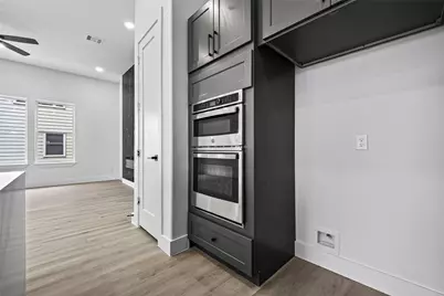 1107 Wilson St, Houston, TX 77019 - Photo 11
