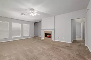 67 Bryce Branch Cir, The Woodlands, TX 77382 - Photo 11