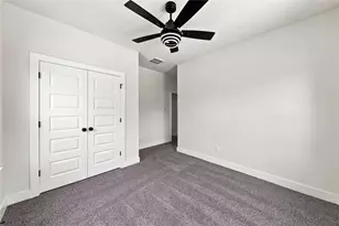 5610 Kittridge St, Houston, TX 77028 - Photo 25